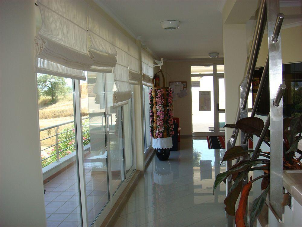 فندق تومارفي  Residencia Santa Marta المظهر الخارجي الصورة